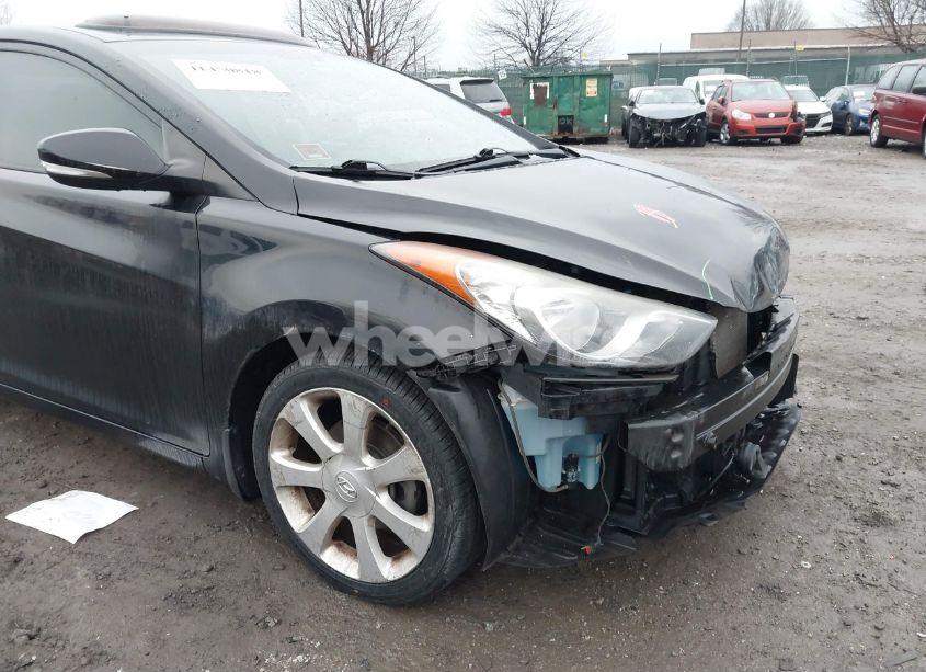 Photo 12 of 2013 Hyundai Elantra LIMITED (VIN 5NPDH4AEXDH299744)