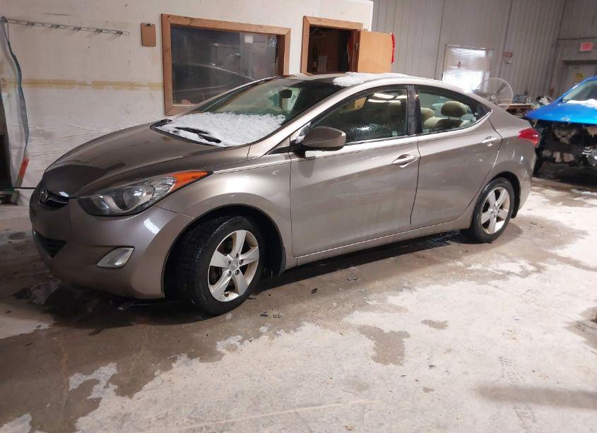 Photo 2 of 2013 Hyundai Elantra GLS (VIN 5NPDH4AEXDH306126)