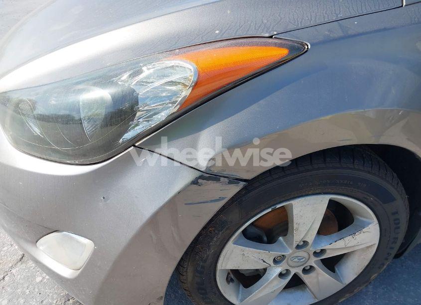 Photo 12 of 2013 Hyundai Elantra GLS (VIN 5NPDH4AEXDH312198)