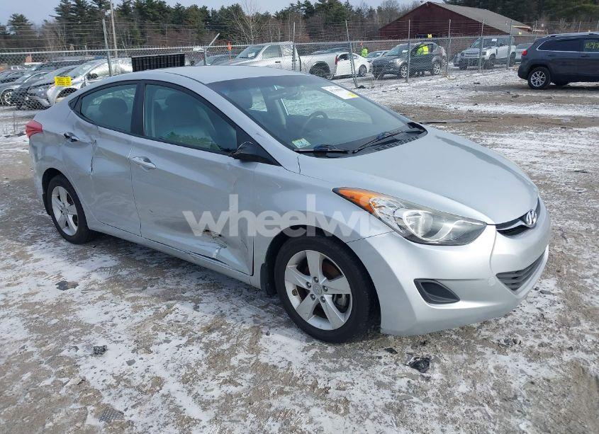 2013 Hyundai Elantra GLS (VIN 5NPDH4AEXDH316638) main photo