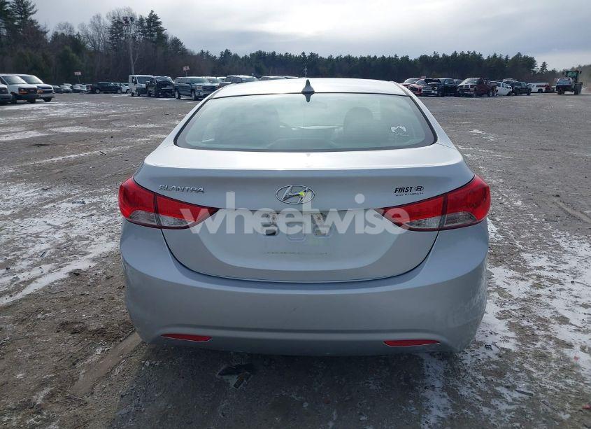 Photo 16 of 2013 Hyundai Elantra GLS (VIN 5NPDH4AEXDH316638)