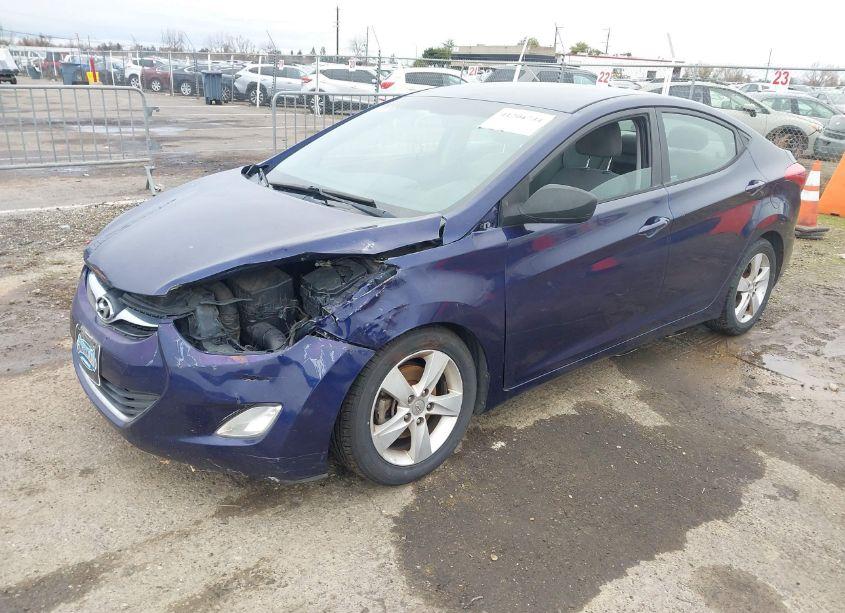 Photo 2 of 2013 Hyundai Elantra GLS (VIN 5NPDH4AEXDH320480)