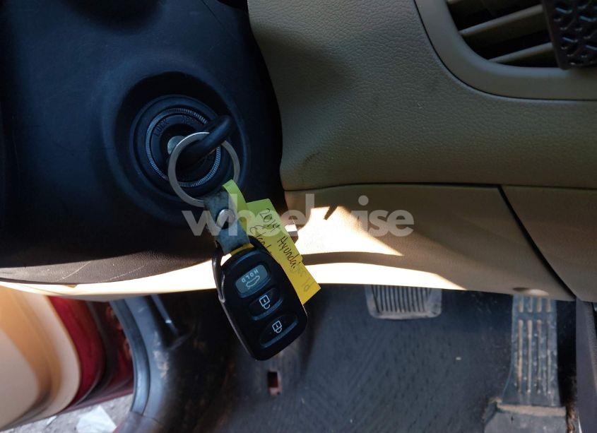 Photo 11 of 2013 Hyundai Elantra LIMITED (VIN 5NPDH4AEXDH351969)