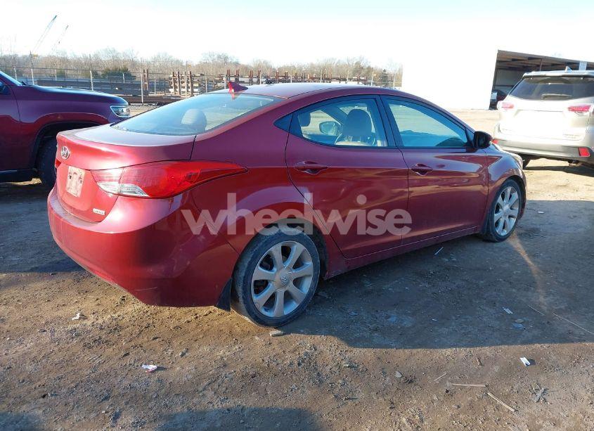 Photo 4 of 2013 Hyundai Elantra LIMITED (VIN 5NPDH4AEXDH351969)
