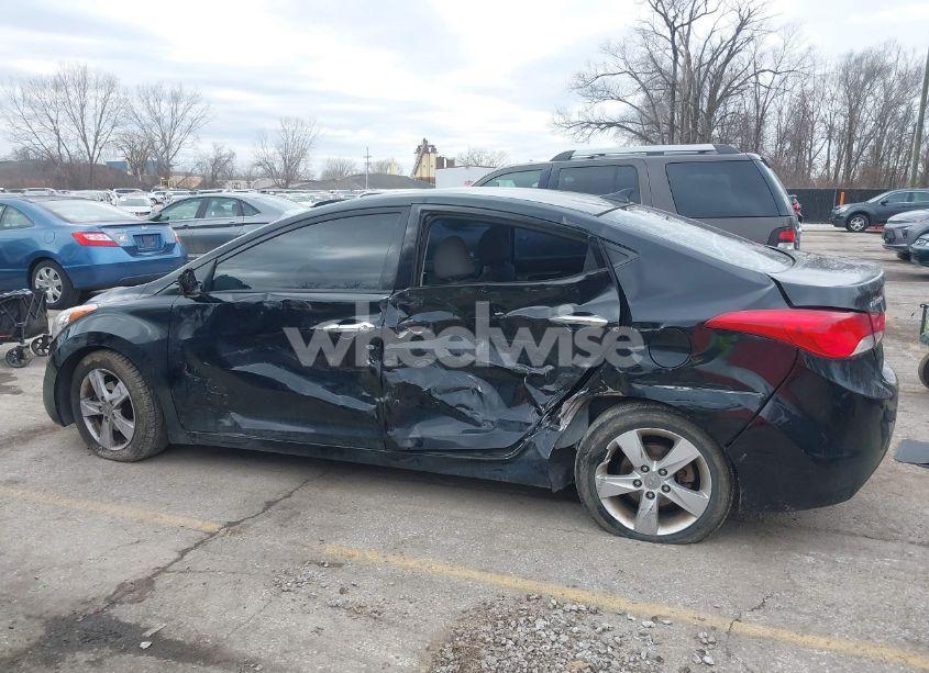 Photo 14 of 2013 Hyundai Elantra GLS (VIN 5NPDH4AEXDH369503)