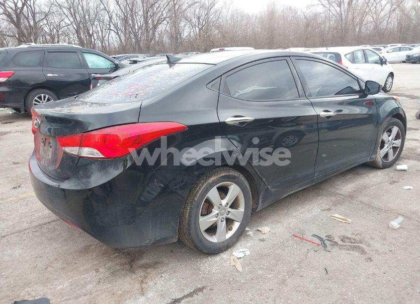 Photo 4 of 2013 Hyundai Elantra GLS (VIN 5NPDH4AEXDH369503)