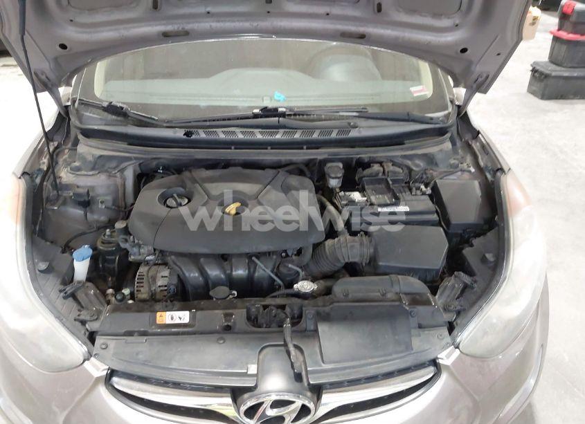 Photo 10 of 2013 Hyundai Elantra GLS (VIN 5NPDH4AEXDH394675)