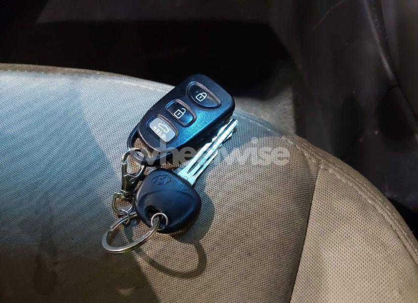 Photo 11 of 2013 Hyundai Elantra GLS (VIN 5NPDH4AEXDH394675)