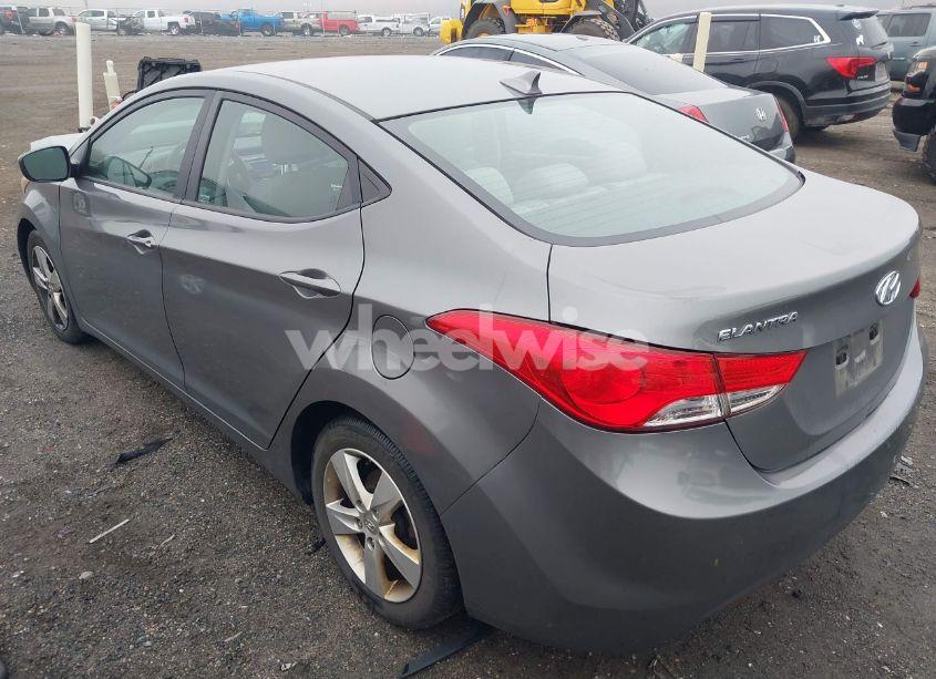 Photo 3 of 2013 Hyundai Elantra GLS (VIN 5NPDH4AEXDH399391)