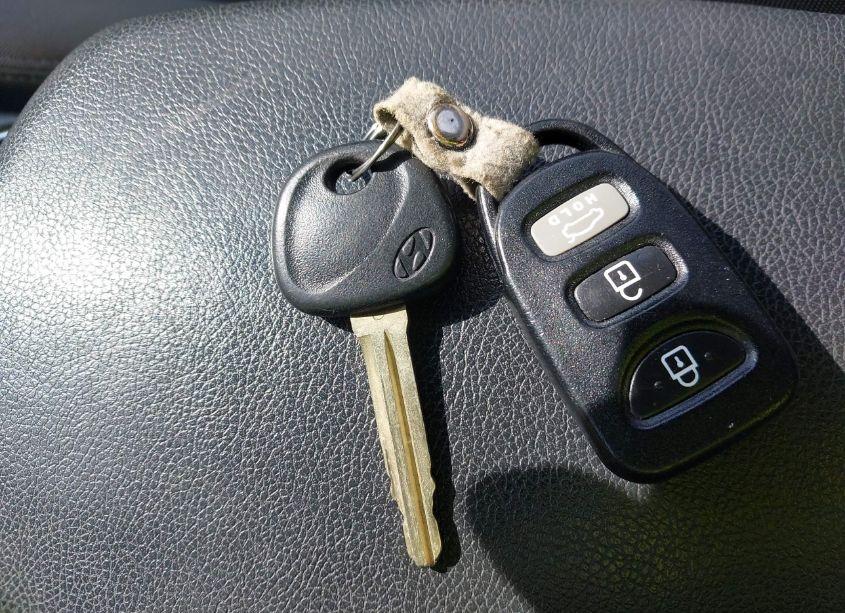 Photo 11 of 2013 Hyundai Elantra GLS (VIN 5NPDH4AEXDH401415)