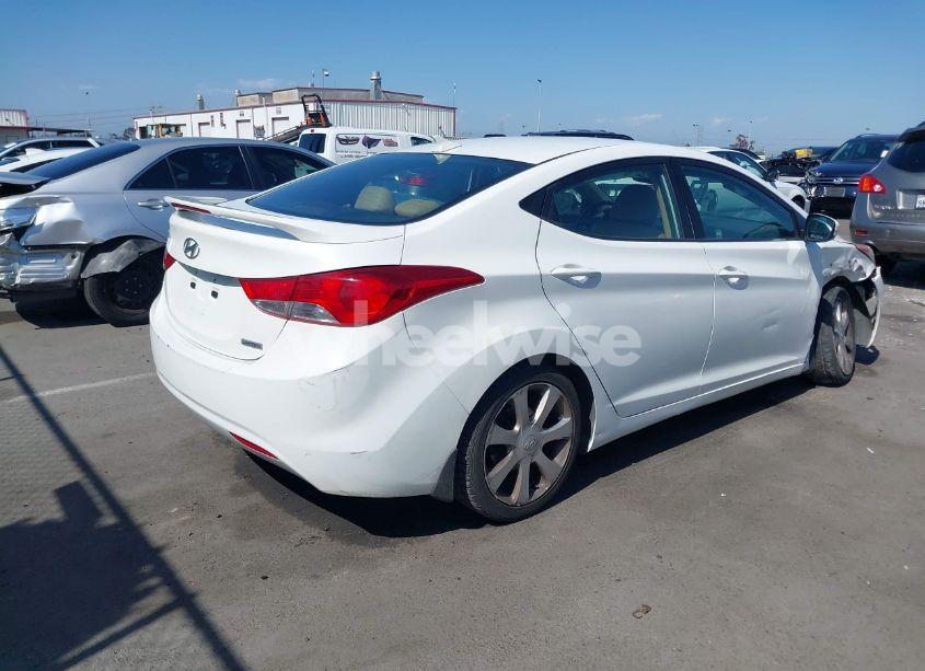 Photo 4 of 2013 Hyundai Elantra LIMITED (VIN 5NPDH4AEXDH408154)