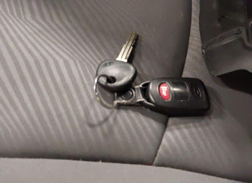 Photo 11 of 2013 Hyundai Elantra GLS (VIN 5NPDH4AEXDH408493)