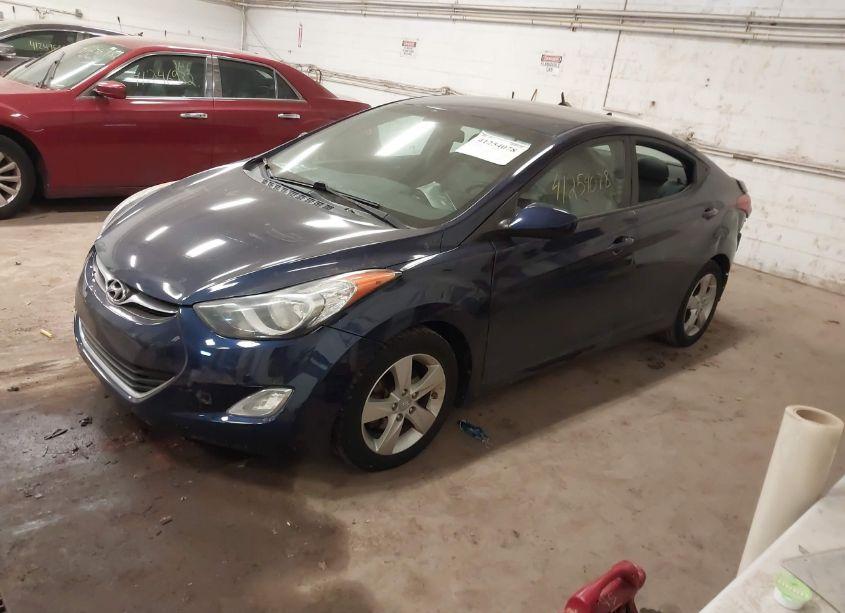 Photo 2 of 2013 Hyundai Elantra GLS (VIN 5NPDH4AEXDH408493)