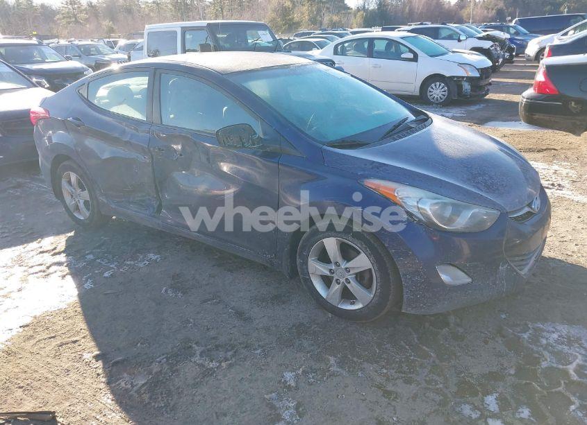 2013 Hyundai Elantra GLS (VIN 5NPDH4AEXDH408509) main photo