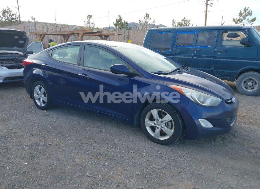 2013 Hyundai Elantra GLS (VIN 5NPDH4AEXDH409403) main photo