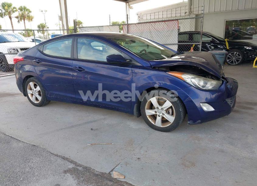 2013 Hyundai Elantra GLS (VIN 5NPDH4AEXDH415928) main photo