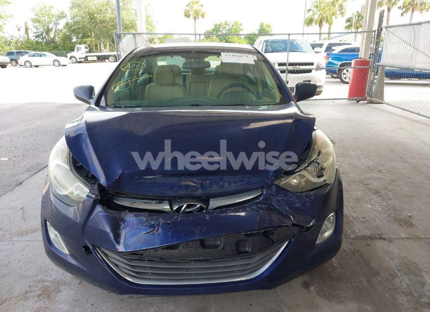 Photo 12 of 2013 Hyundai Elantra GLS (VIN 5NPDH4AEXDH415928)