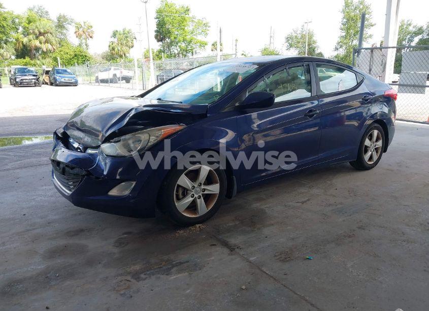 Photo 2 of 2013 Hyundai Elantra GLS (VIN 5NPDH4AEXDH415928)