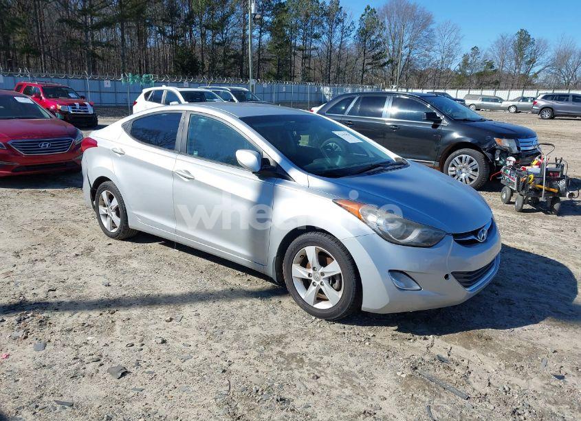 2013 Hyundai Elantra GLS (VIN 5NPDH4AEXDH418845) main photo