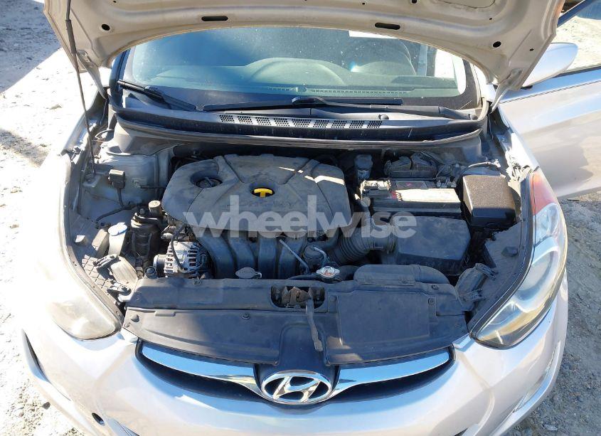 Photo 10 of 2013 Hyundai Elantra GLS (VIN 5NPDH4AEXDH418845)