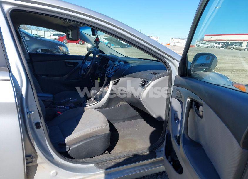 Photo 5 of 2013 Hyundai Elantra GLS (VIN 5NPDH4AEXDH418845)