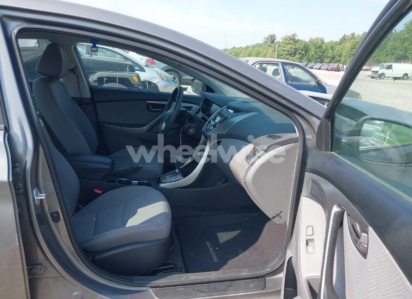 Photo 5 of 2013 Hyundai Elantra GLS (VIN 5NPDH4AEXDH419235)