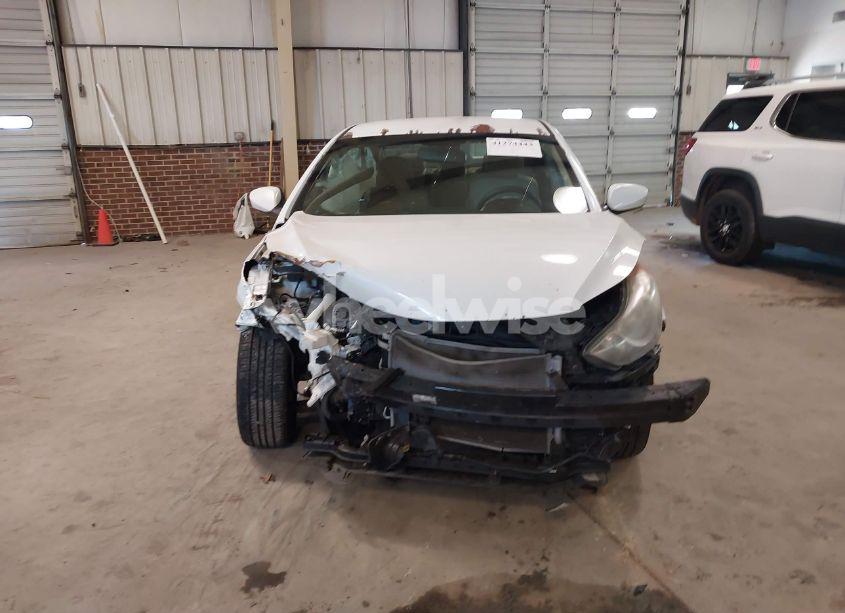 Photo 12 of 2013 Hyundai Elantra GLS (VIN 5NPDH4AEXDH425410)