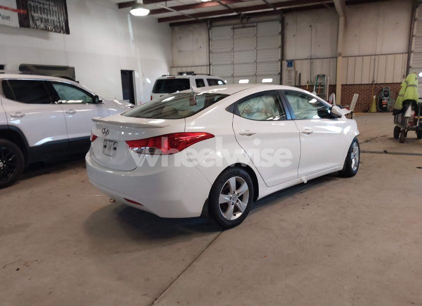 Photo 4 of 2013 Hyundai Elantra GLS (VIN 5NPDH4AEXDH425410)