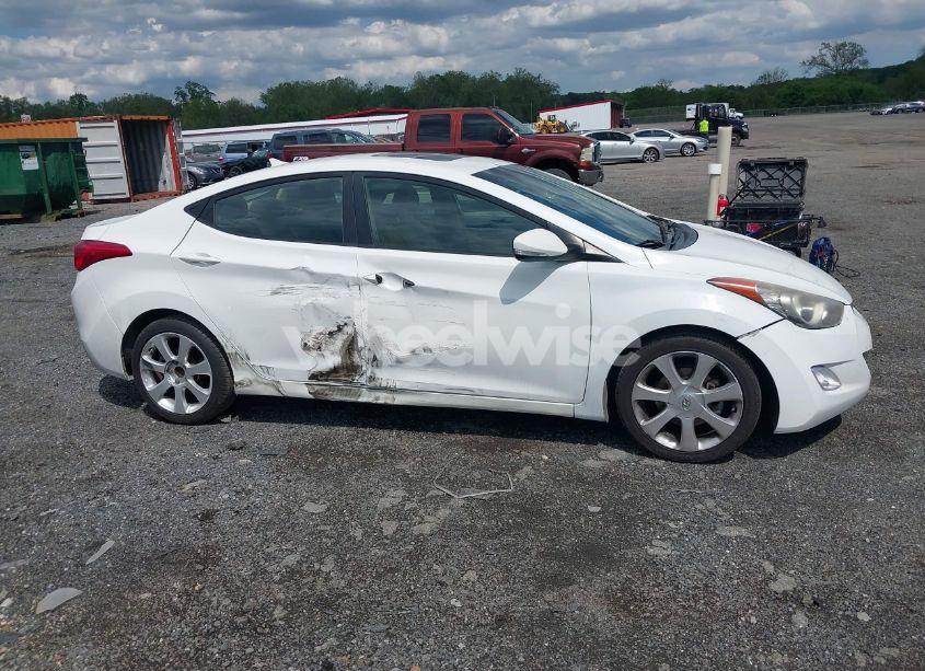 Photo 13 of 2013 Hyundai Elantra LIMITED (VIN 5NPDH4AEXDH431921)