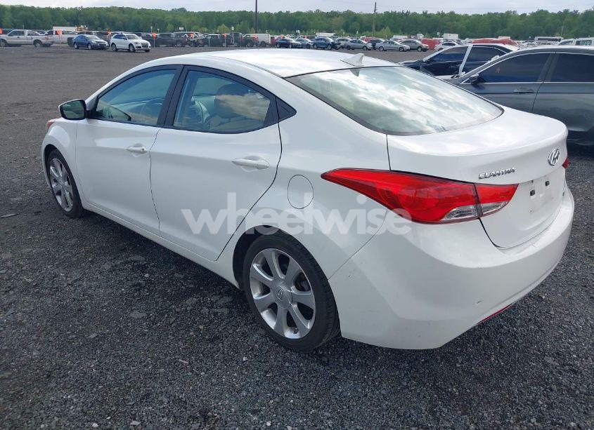 Photo 3 of 2013 Hyundai Elantra LIMITED (VIN 5NPDH4AEXDH431921)