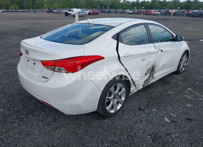 Photo 4 of 2013 Hyundai Elantra LIMITED (VIN 5NPDH4AEXDH431921)
