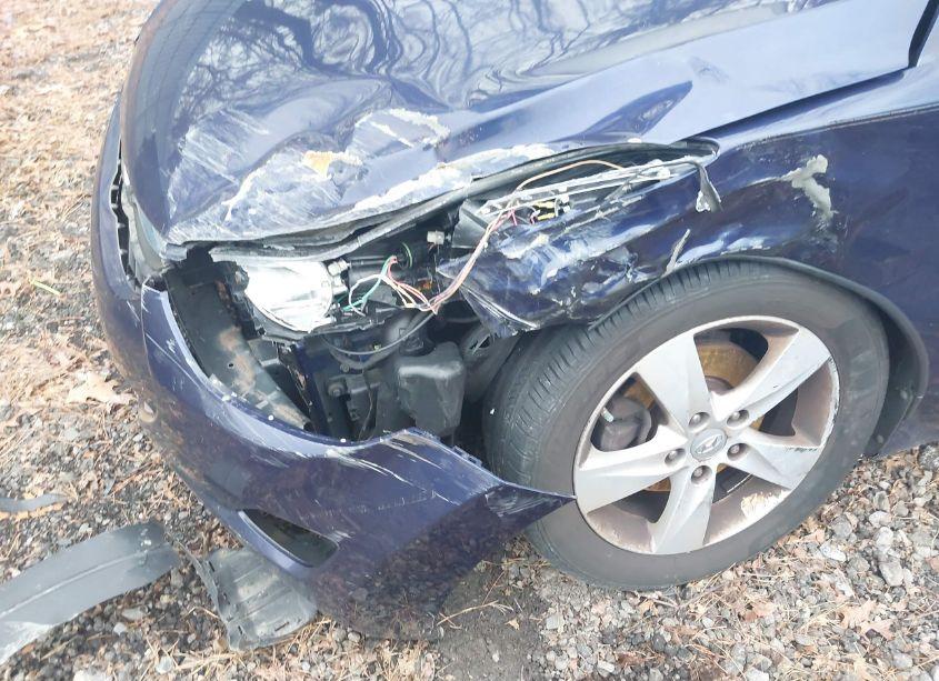 Photo 6 of 2013 Hyundai Elantra GLS (VIN 5NPDH4AEXDH450789)