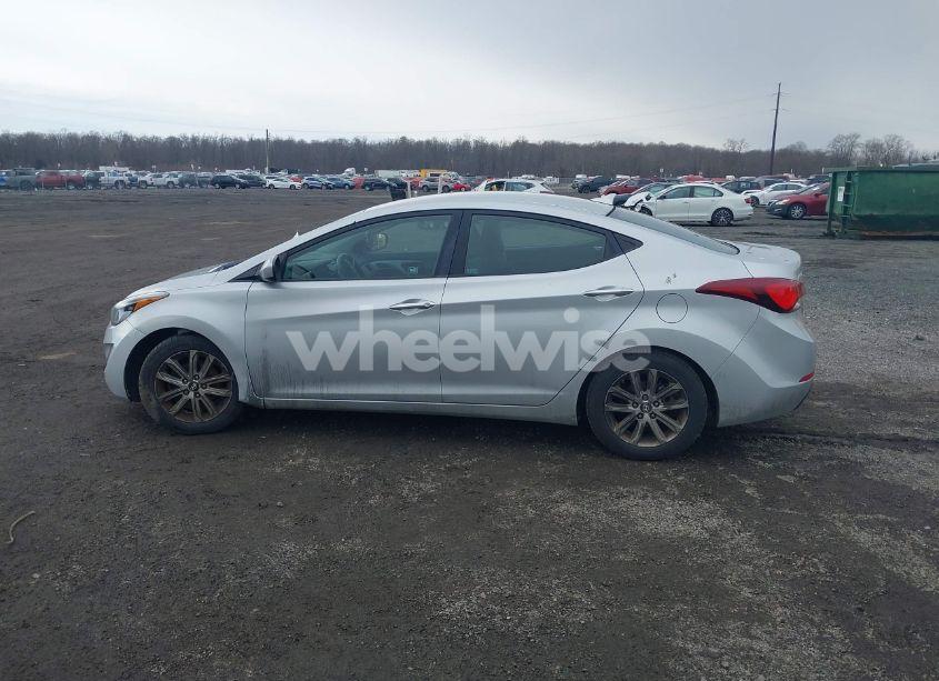 Photo 14 of 2014 Hyundai Elantra SE (VIN 5NPDH4AEXEH457954)