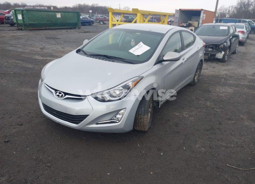 Photo 2 of 2014 Hyundai Elantra SE (VIN 5NPDH4AEXEH457954)