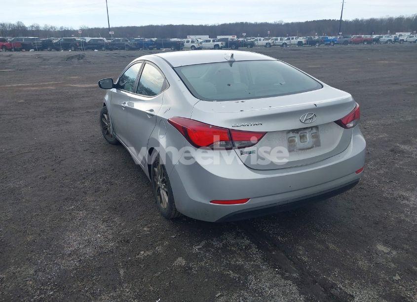 Photo 3 of 2014 Hyundai Elantra SE (VIN 5NPDH4AEXEH457954)