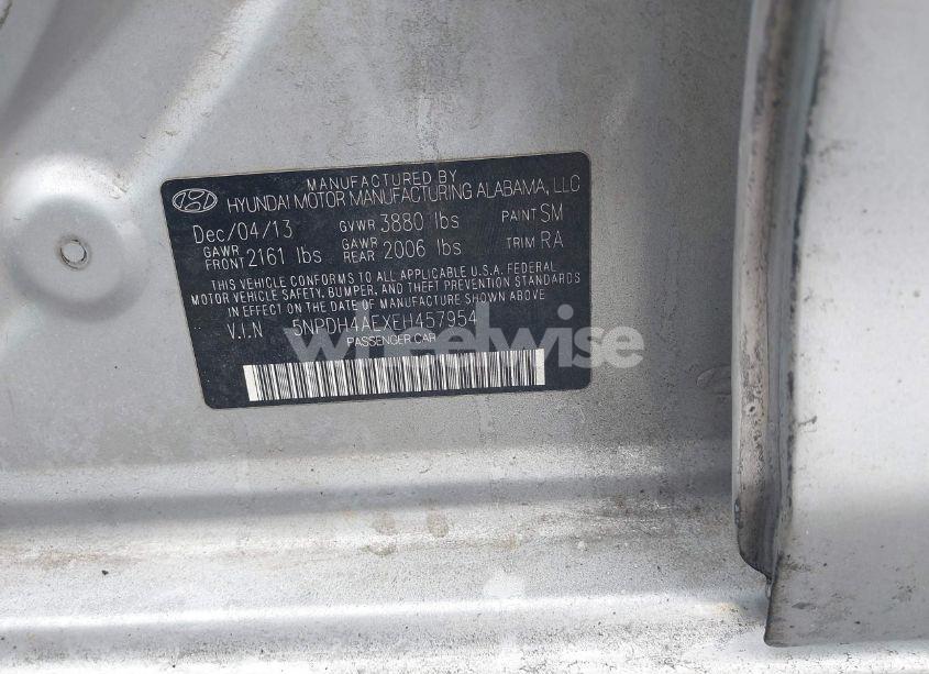 Photo 9 of 2014 Hyundai Elantra SE (VIN 5NPDH4AEXEH457954)