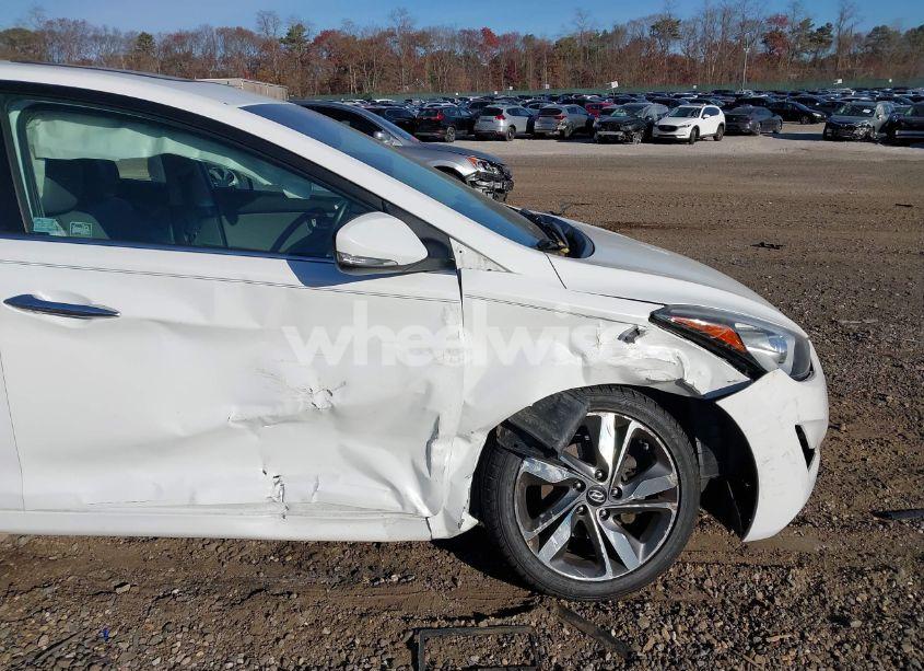 Photo 6 of 2014 Hyundai Elantra LIMITED (VIN 5NPDH4AEXEH460966)