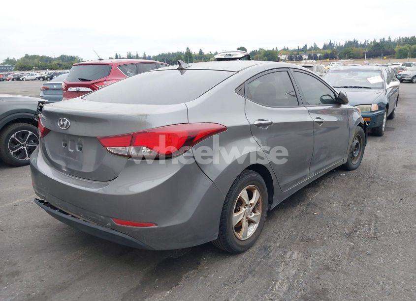 Photo 4 of 2014 Hyundai Elantra SE (VIN 5NPDH4AEXEH501872)