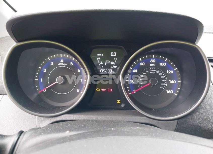 Photo 7 of 2014 Hyundai Elantra SE (VIN 5NPDH4AEXEH501872)