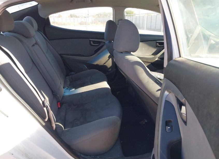 Photo 8 of 2014 Hyundai Elantra SE (VIN 5NPDH4AEXEH521863)