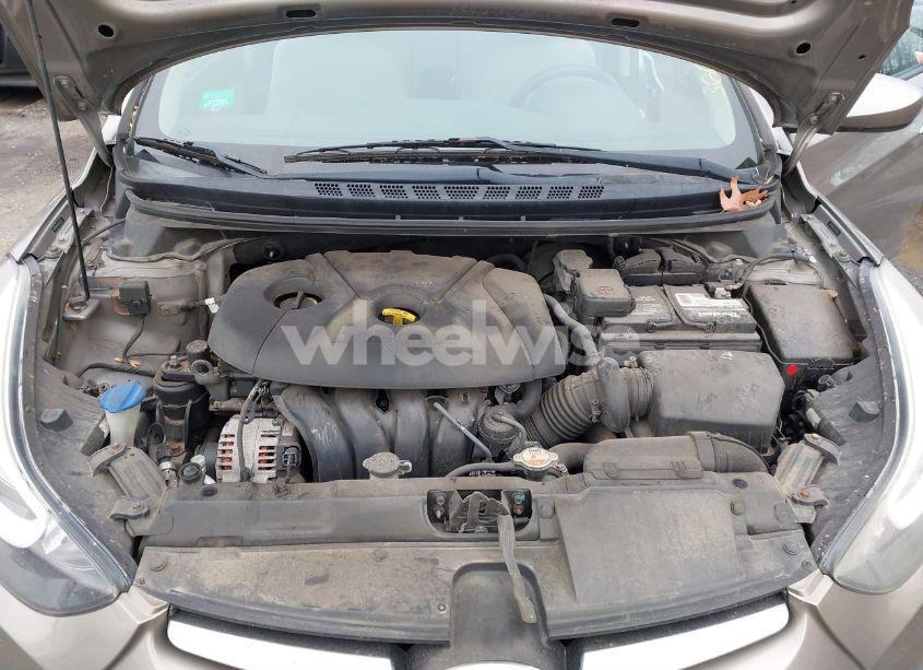 Photo 10 of 2014 Hyundai Elantra SE (VIN 5NPDH4AEXEH529655)