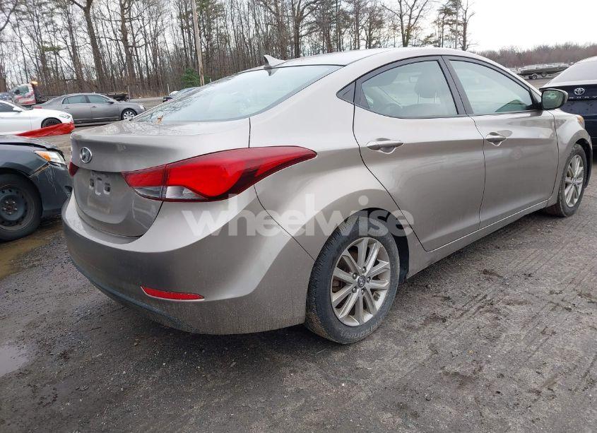 Photo 4 of 2014 Hyundai Elantra SE (VIN 5NPDH4AEXEH529655)