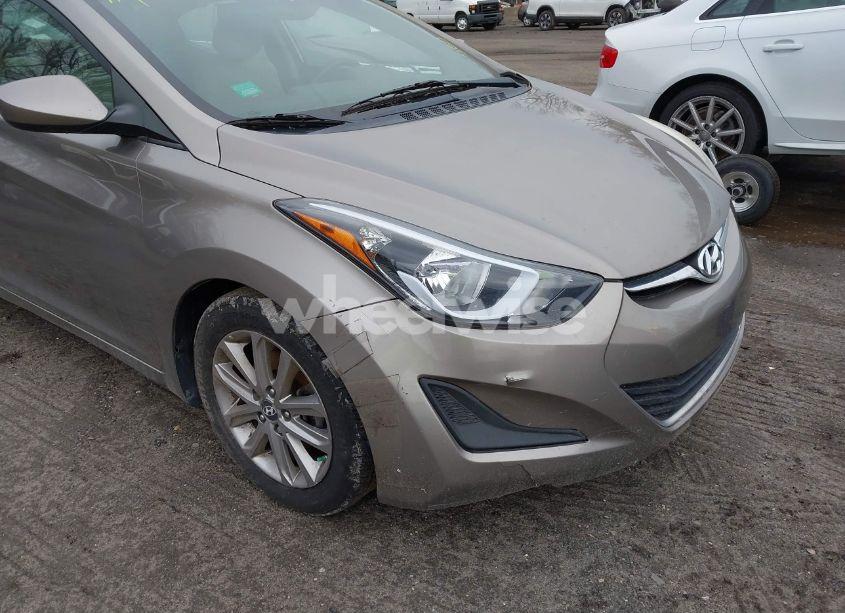 Photo 6 of 2014 Hyundai Elantra SE (VIN 5NPDH4AEXEH529655)