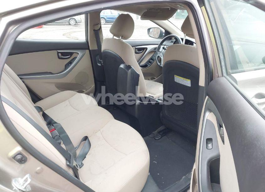 Photo 8 of 2014 Hyundai Elantra SE (VIN 5NPDH4AEXEH529655)