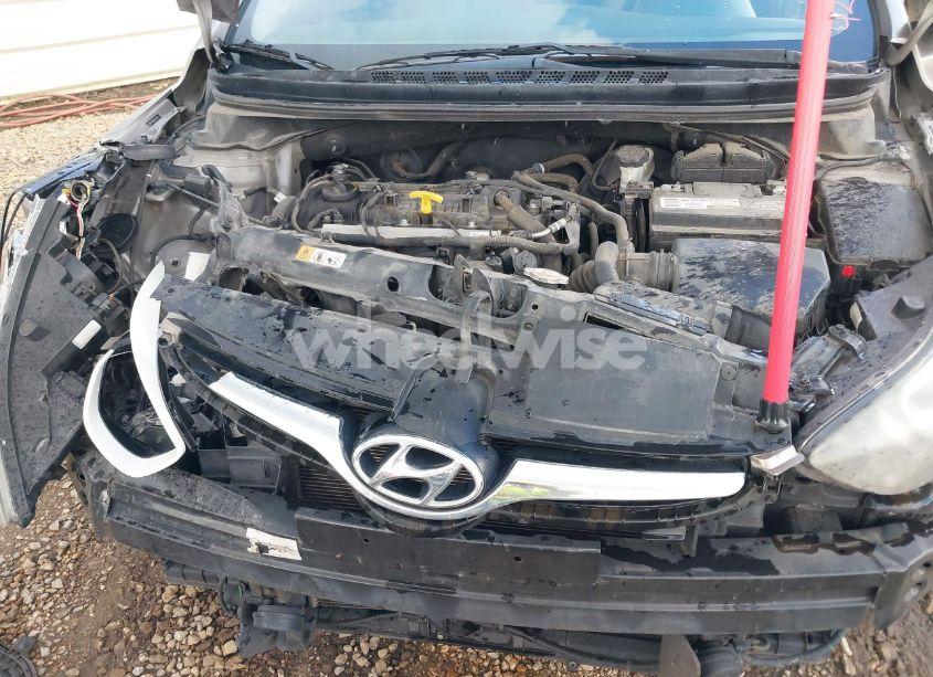 Photo 6 of 2014 Hyundai Elantra SE (VIN 5NPDH4AEXEH533656)