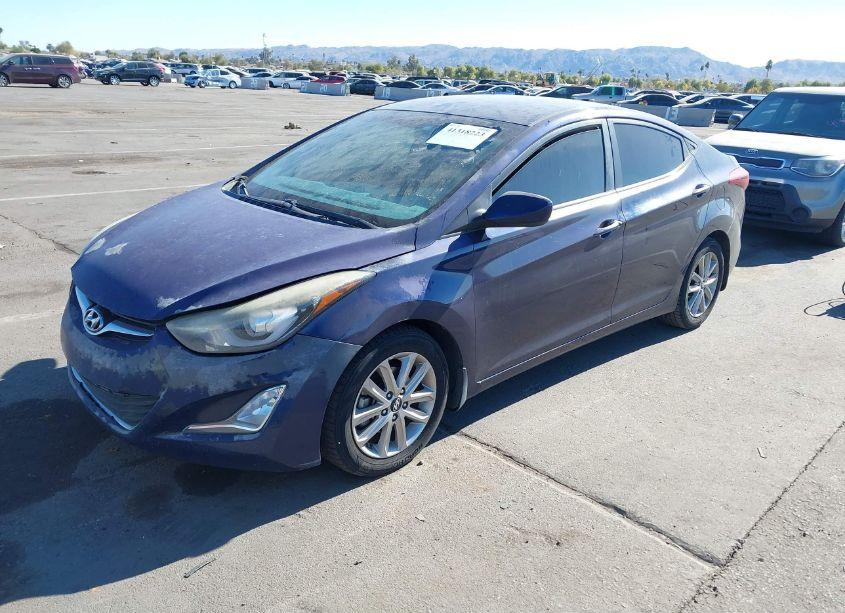 Photo 2 of 2014 Hyundai Elantra SE (VIN 5NPDH4AEXEH537786)