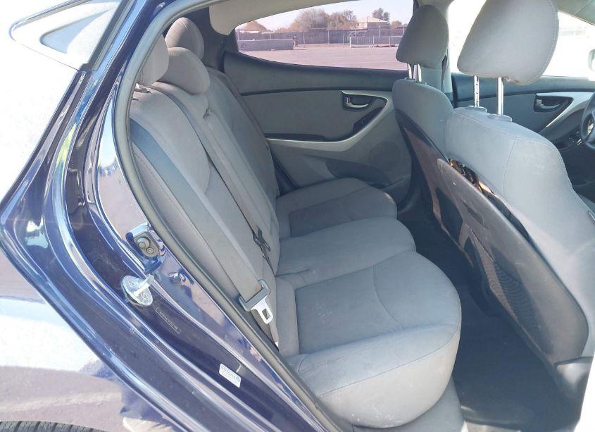 Photo 8 of 2014 Hyundai Elantra SE (VIN 5NPDH4AEXEH537786)