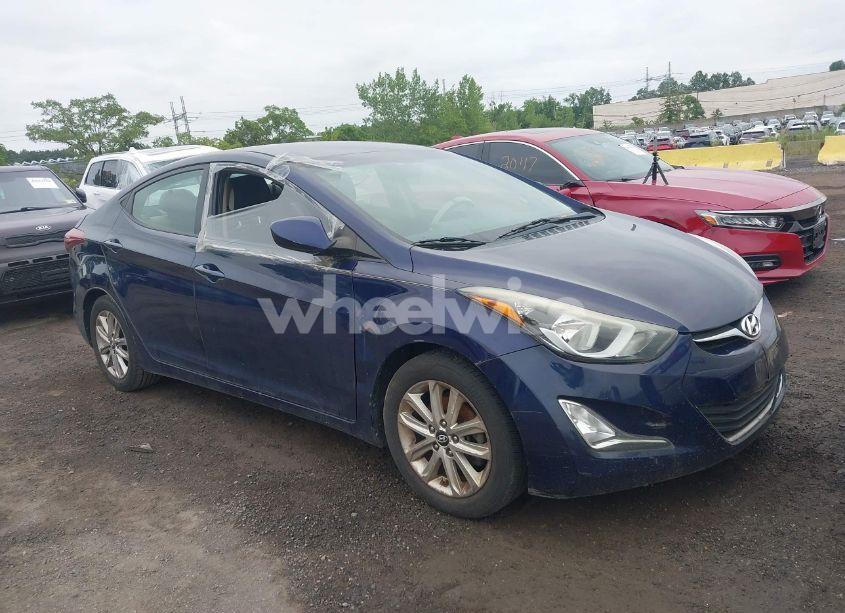 2014 Hyundai Elantra SE (VIN 5NPDH4AEXEH539456) main photo
