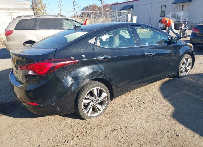 Photo 4 of 2014 Hyundai Elantra LIMITED (VIN 5NPDH4AEXEH542034)