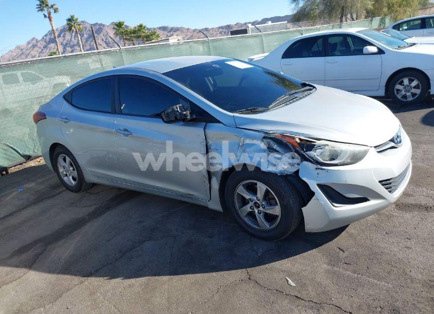 Photo 6 of 2015 Hyundai Elantra SE (VIN 5NPDH4AEXFH561166)